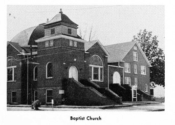 Montevallo Baptist Church before construction of the Baptist Student Center next door in the 1960's